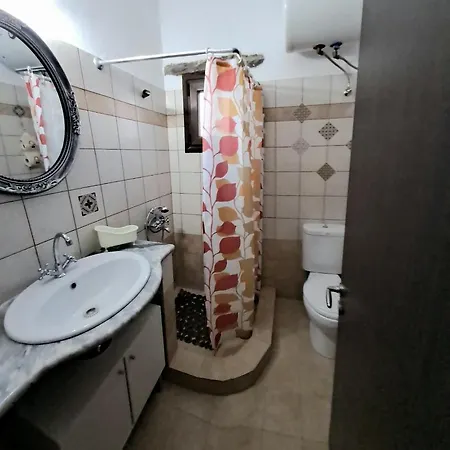 Traditional House Paros Sarakíniko