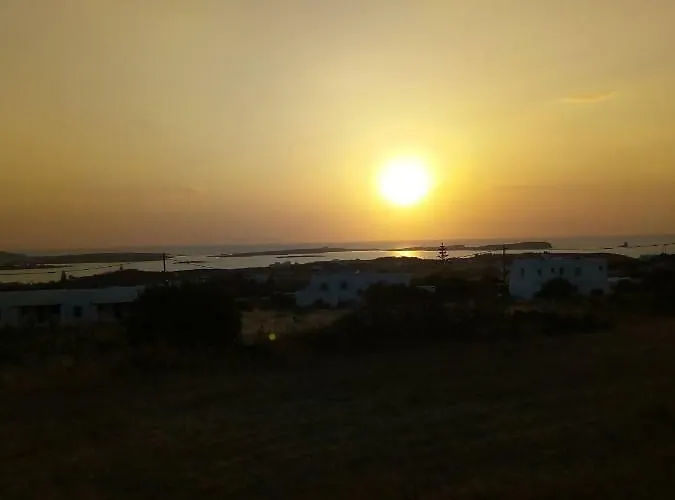 Traditional House Paros Σπίτι διακοπών Σαρακίνικο